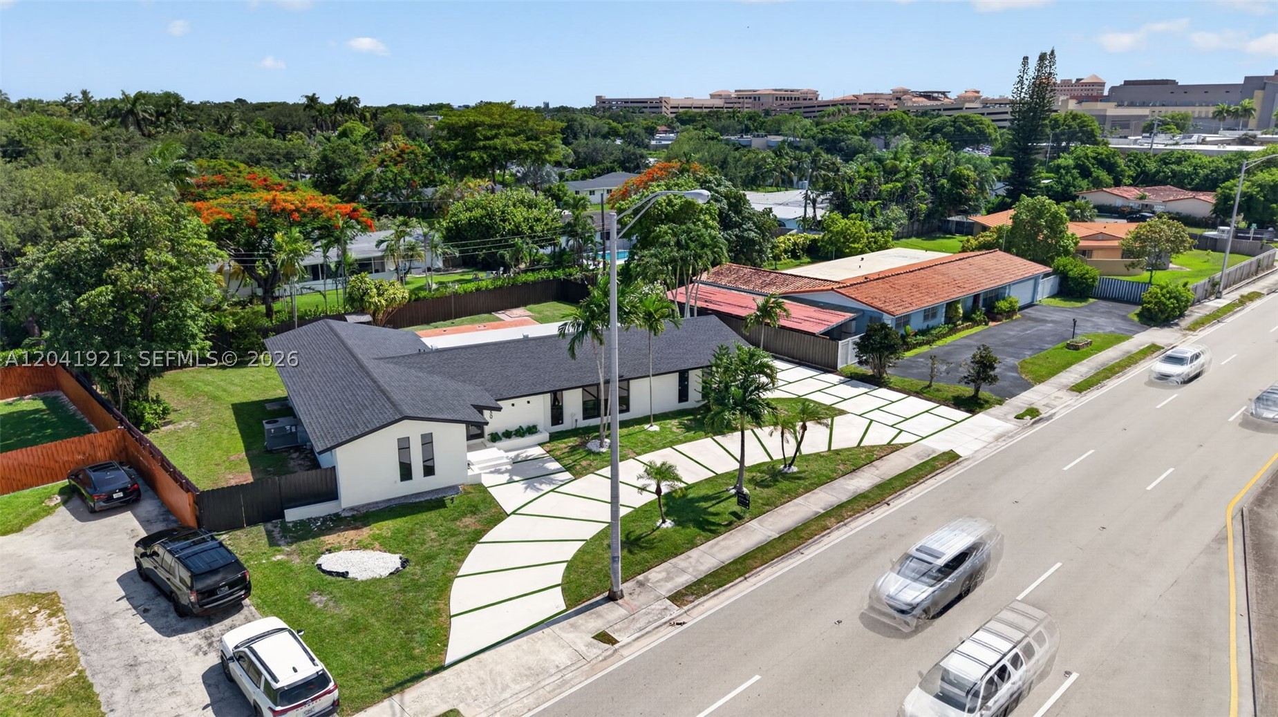 GALE RANCH ESTS - Residential