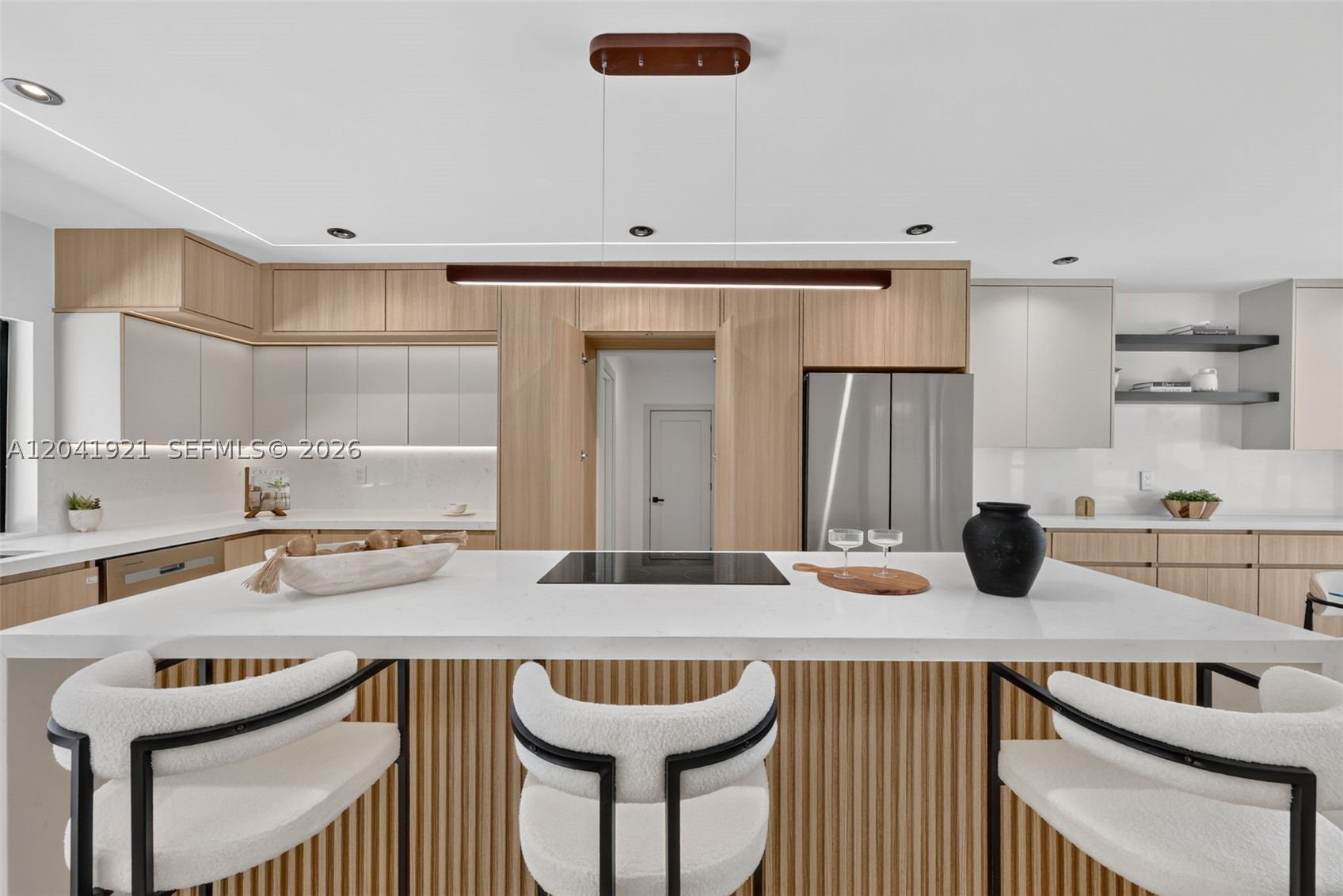 GALE RANCH ESTS - Residential