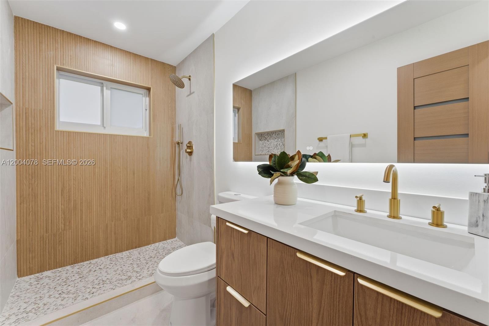 HOWARD PINES - Residential