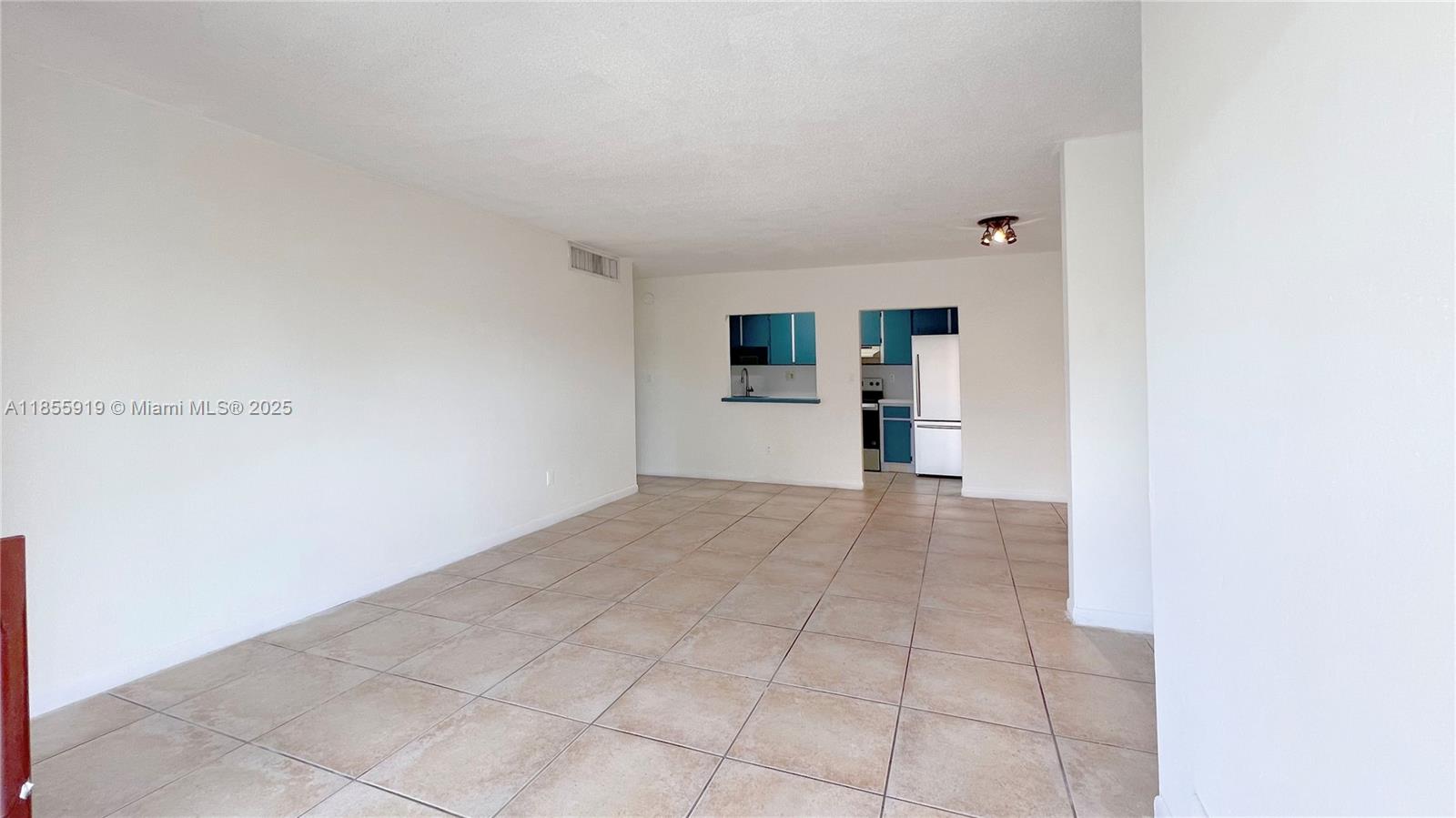 DORAL GARDENS CONDO - Residential Lease