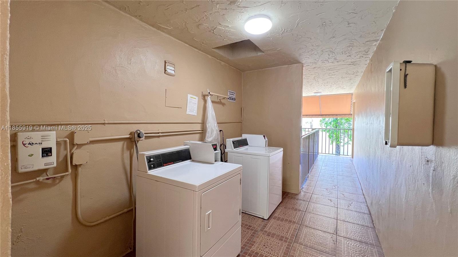 DORAL GARDENS CONDO - Residential Lease