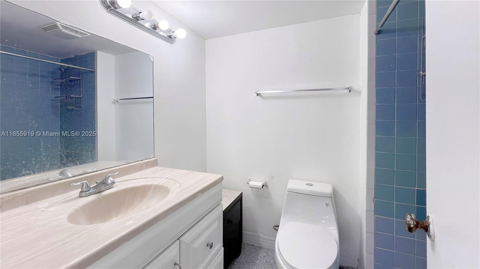 DORAL GARDENS CONDO - Residential Lease