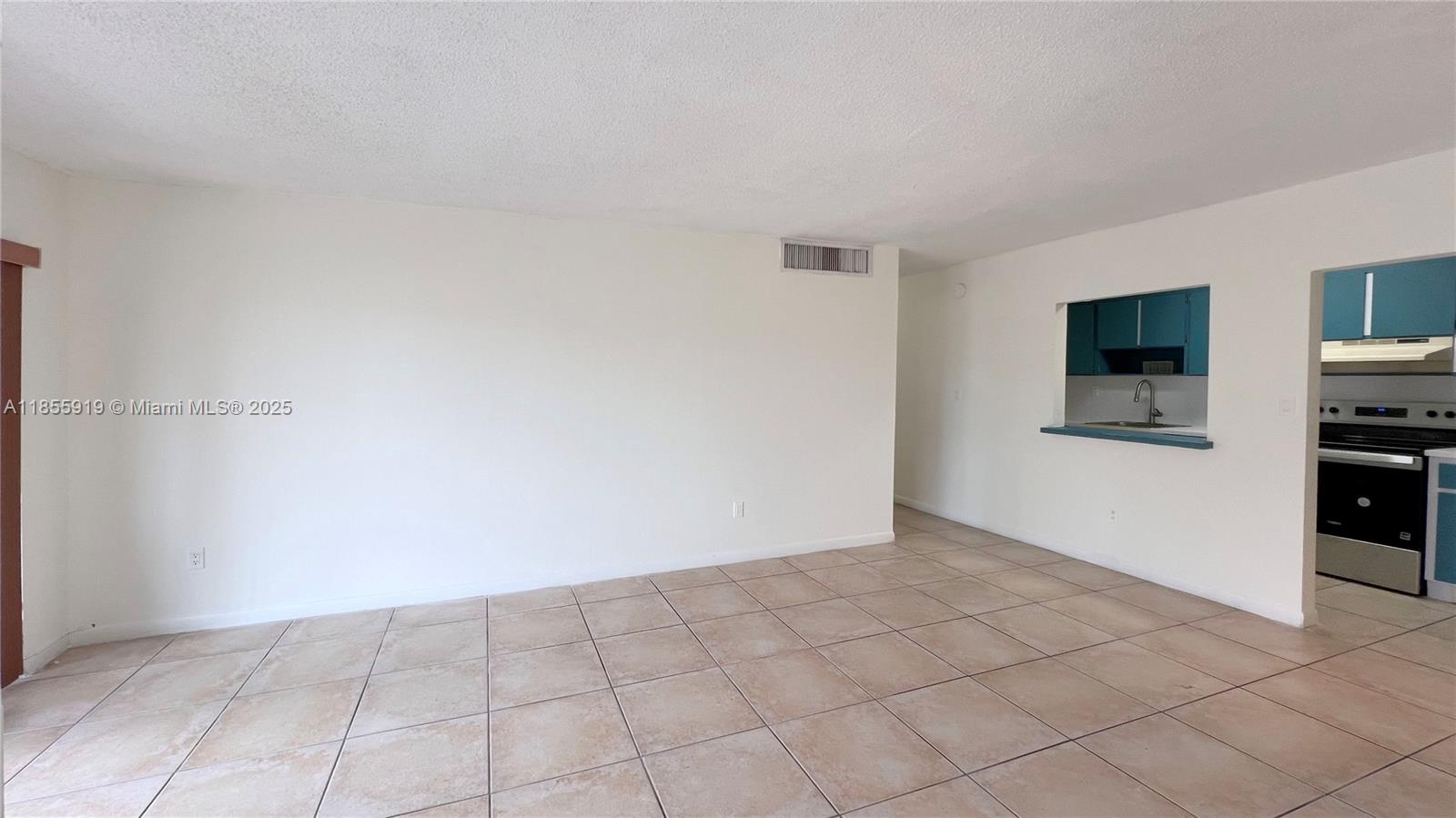 DORAL GARDENS CONDO - Residential Lease