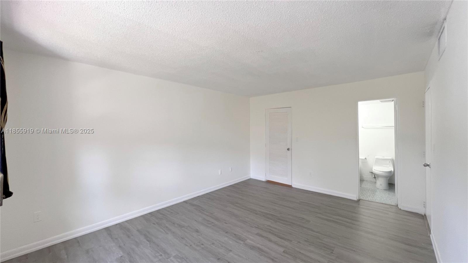 DORAL GARDENS CONDO - Residential Lease