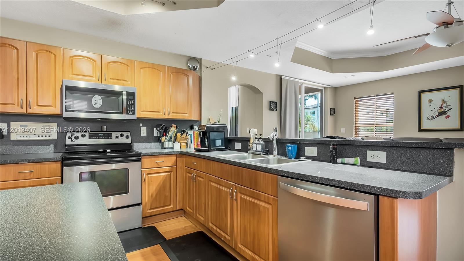 SILVERCREST LAKE ESTATES - Residential