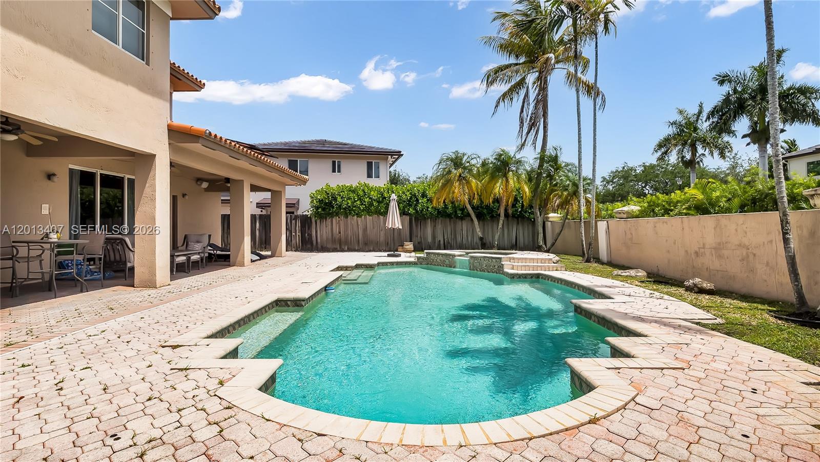 SILVERCREST LAKE ESTATES - Residential