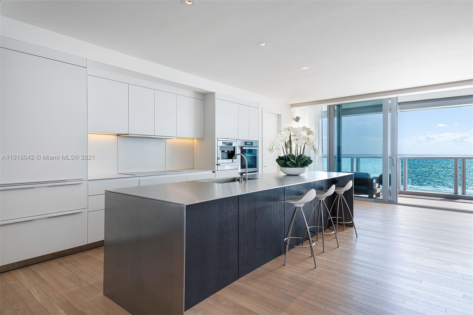 2901 COLLINS CONDO - Residential