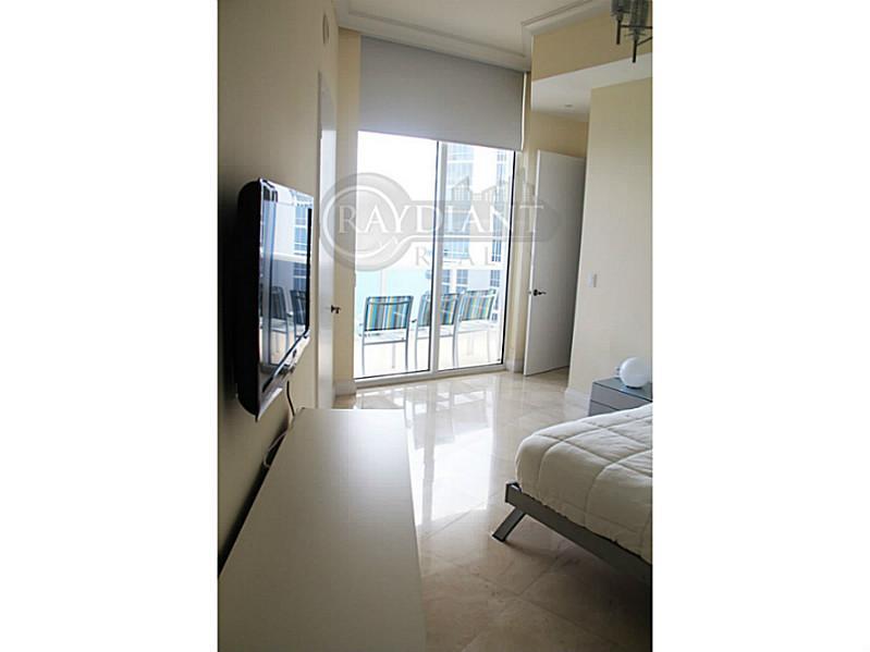 TDR TOWER I CONDO - Residential Lease