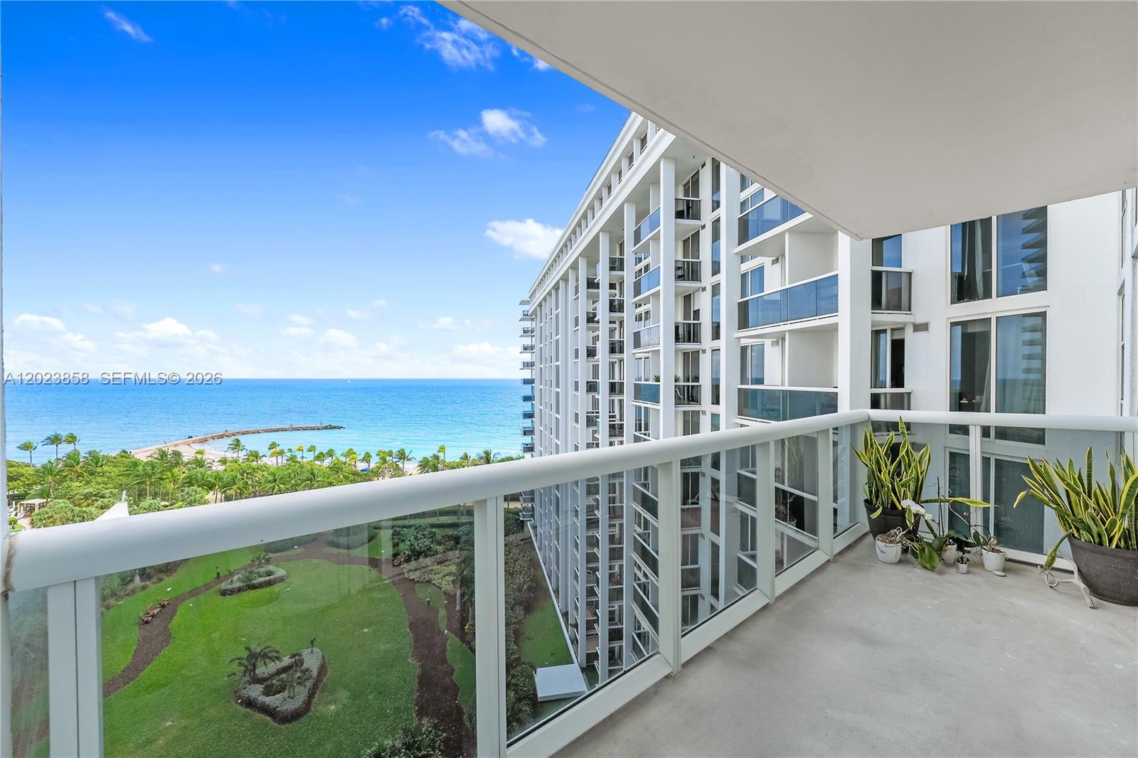 HARBOUR HOUSE - Residential