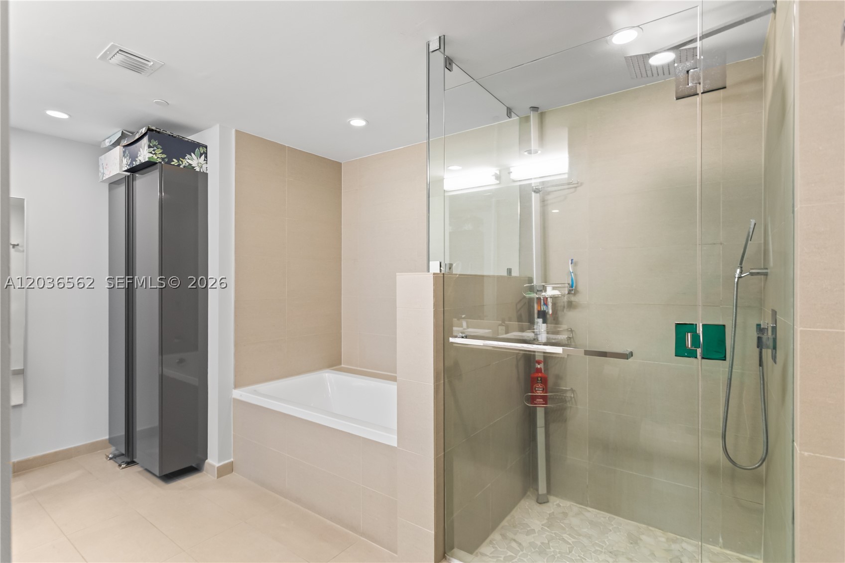 THE BONDO (1080 BRICKELL) - Residential