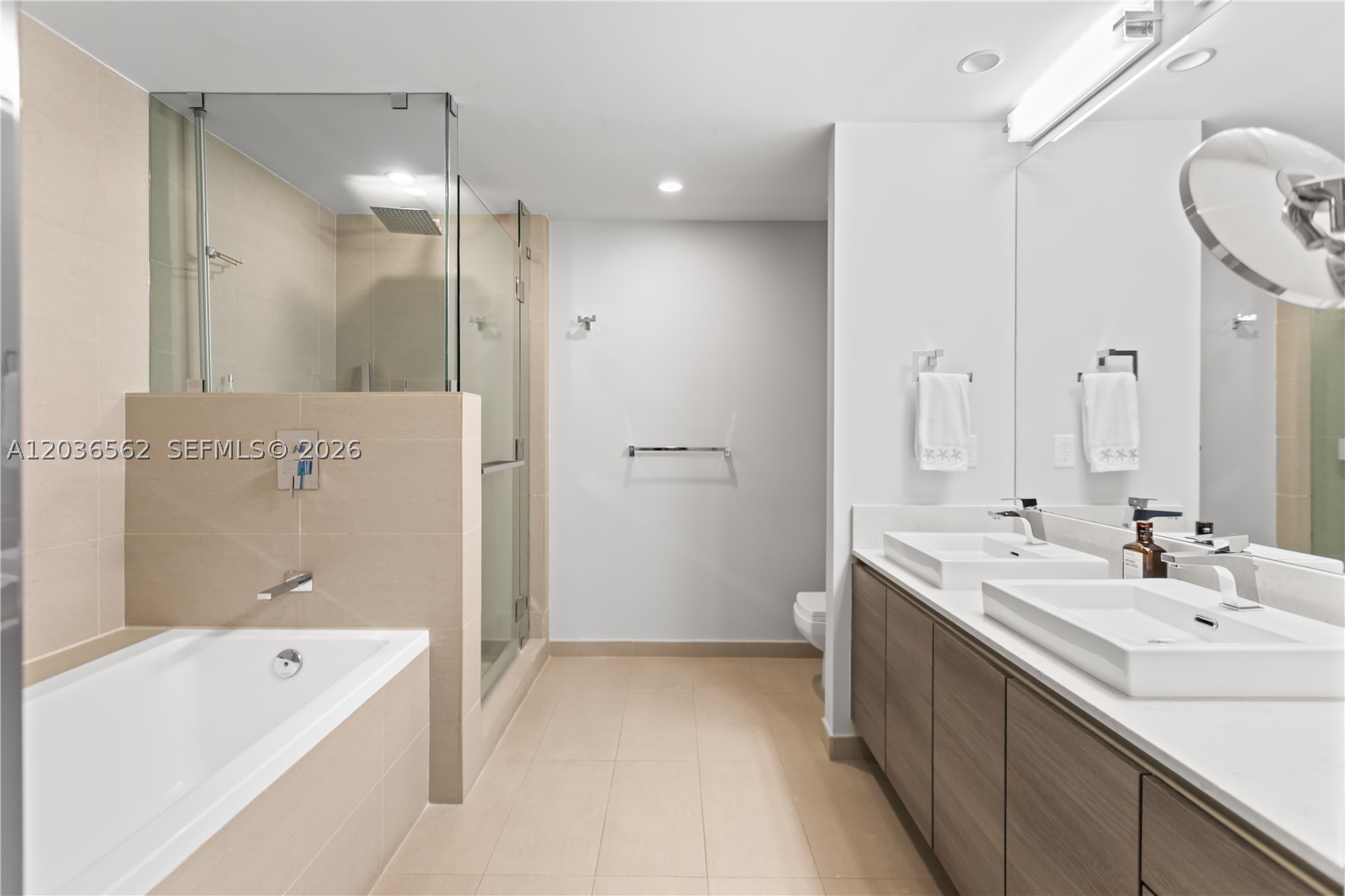 THE BONDO (1080 BRICKELL) - Residential