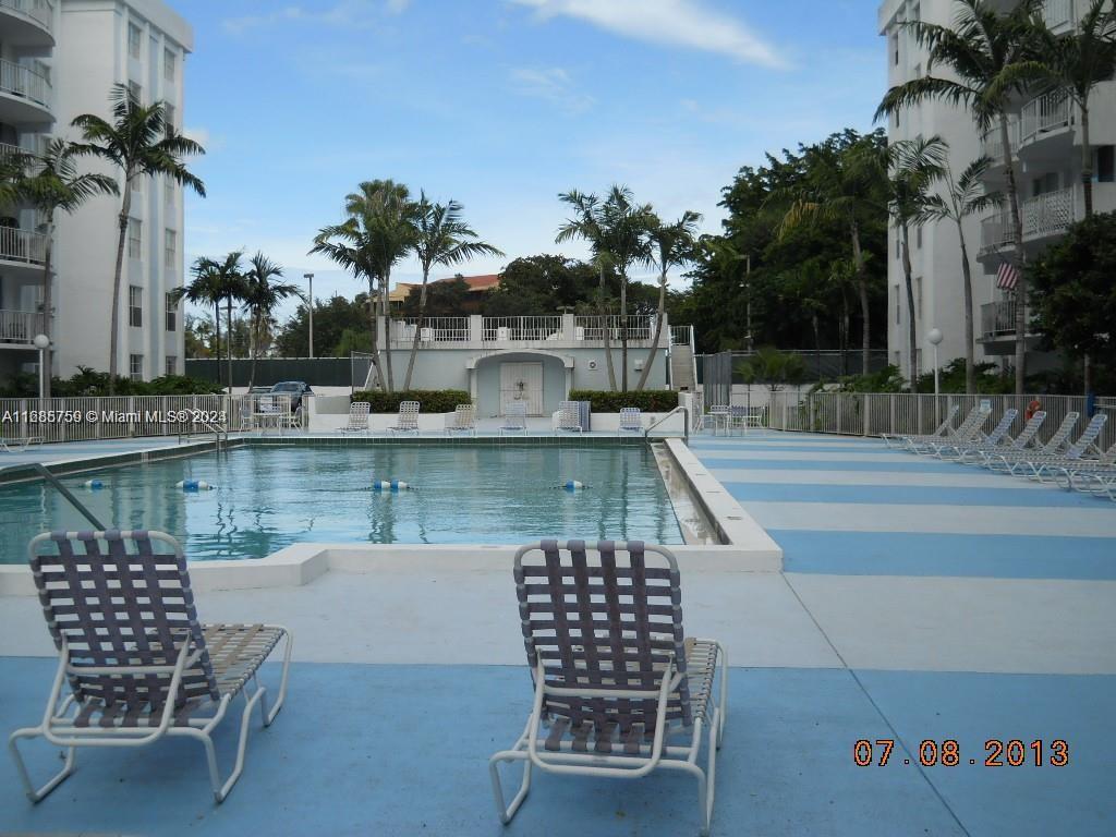 MONTECARLO CONDO - Residential