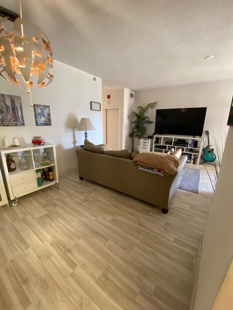 TOWN & COUNTRY APTS CONDO - Residential Lease