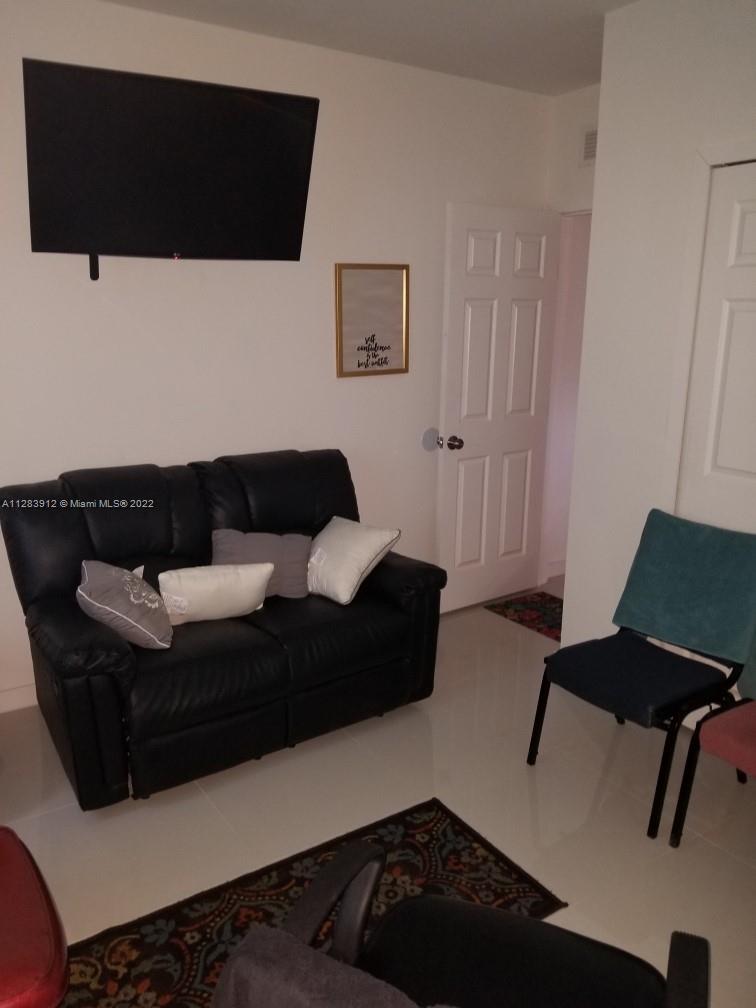 GLADESIDE PARK - Residential