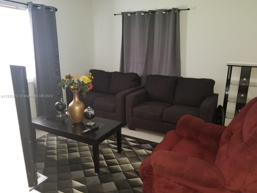 GLADESIDE PARK - Residential