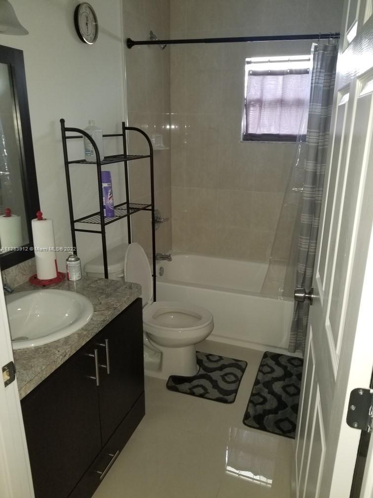 GLADESIDE PARK - Residential