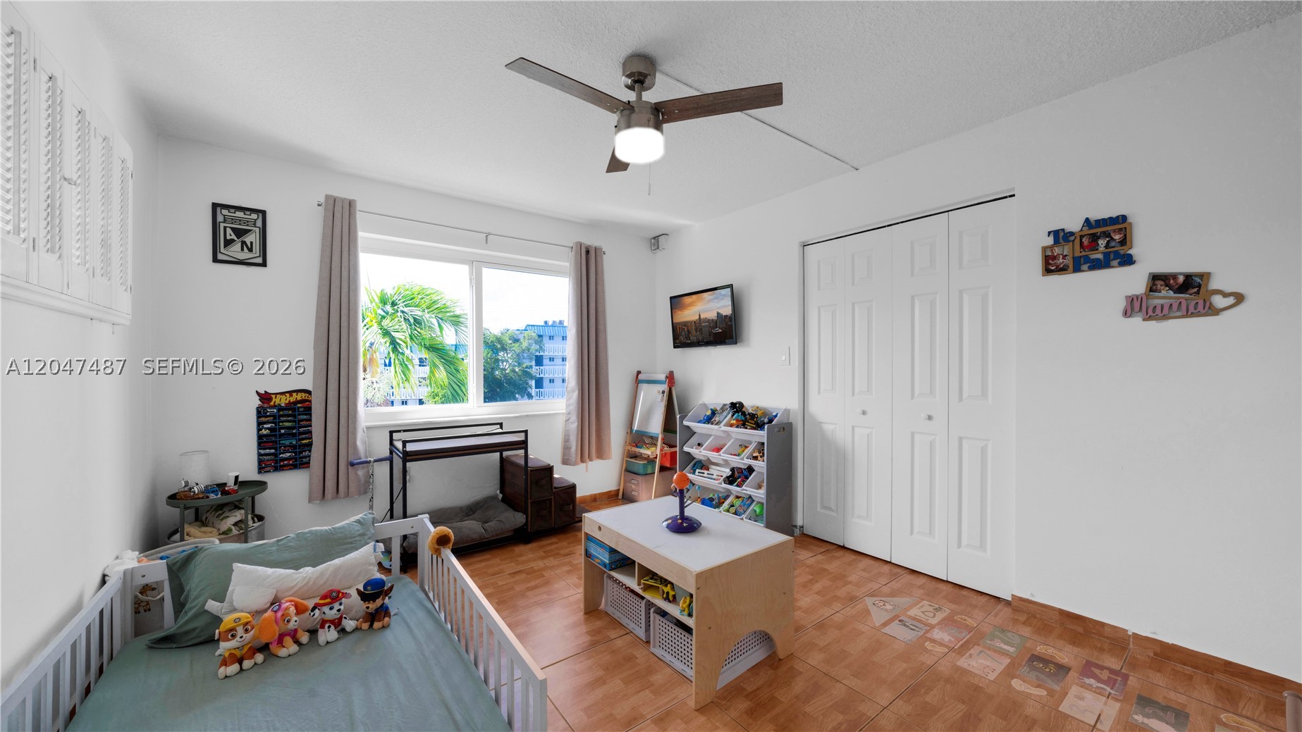 ROLLING GREEN CONDO H - Residential