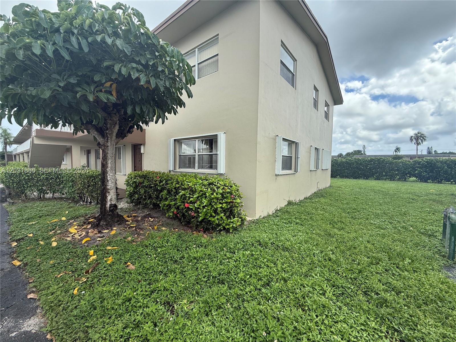 Beautifully maintained 2-bedroom, 2-bath corner residence in Oriole Gardens II community. This bright and inviting home has the balcony enclosed that provides additional air-conditioned living space.
Ideally located just steps from the clubhouse and community pools, residents enjoy an exceptional array of amenities, including a billiards room, card room, library, fitness center, spacious auditorium, and a fully equipped kitchen for social gatherings and events.
Association requirements include 55+ residency, minimum income requirements, a 700+ credit score, security deposit, and in-person interview. Financing requires a minimum 20% down payment, though many lenders may require 25%.