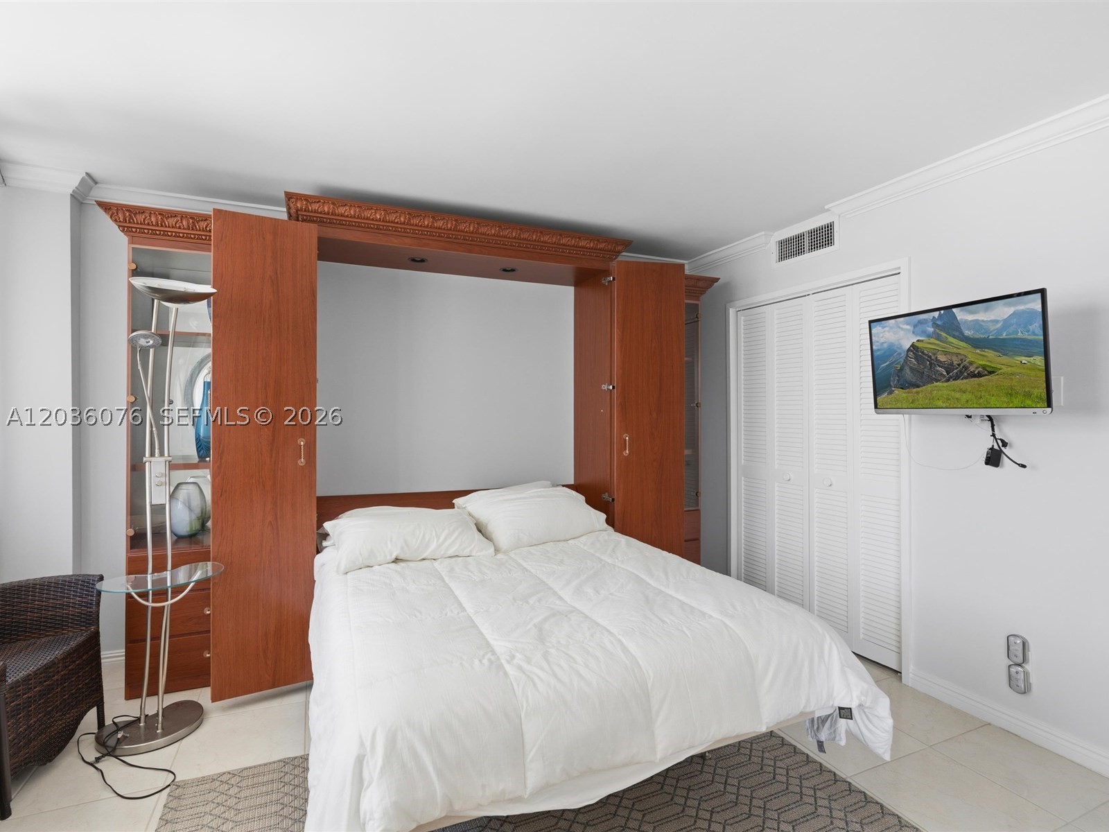PARKER PLAZA CONDO ESTATE - Residential