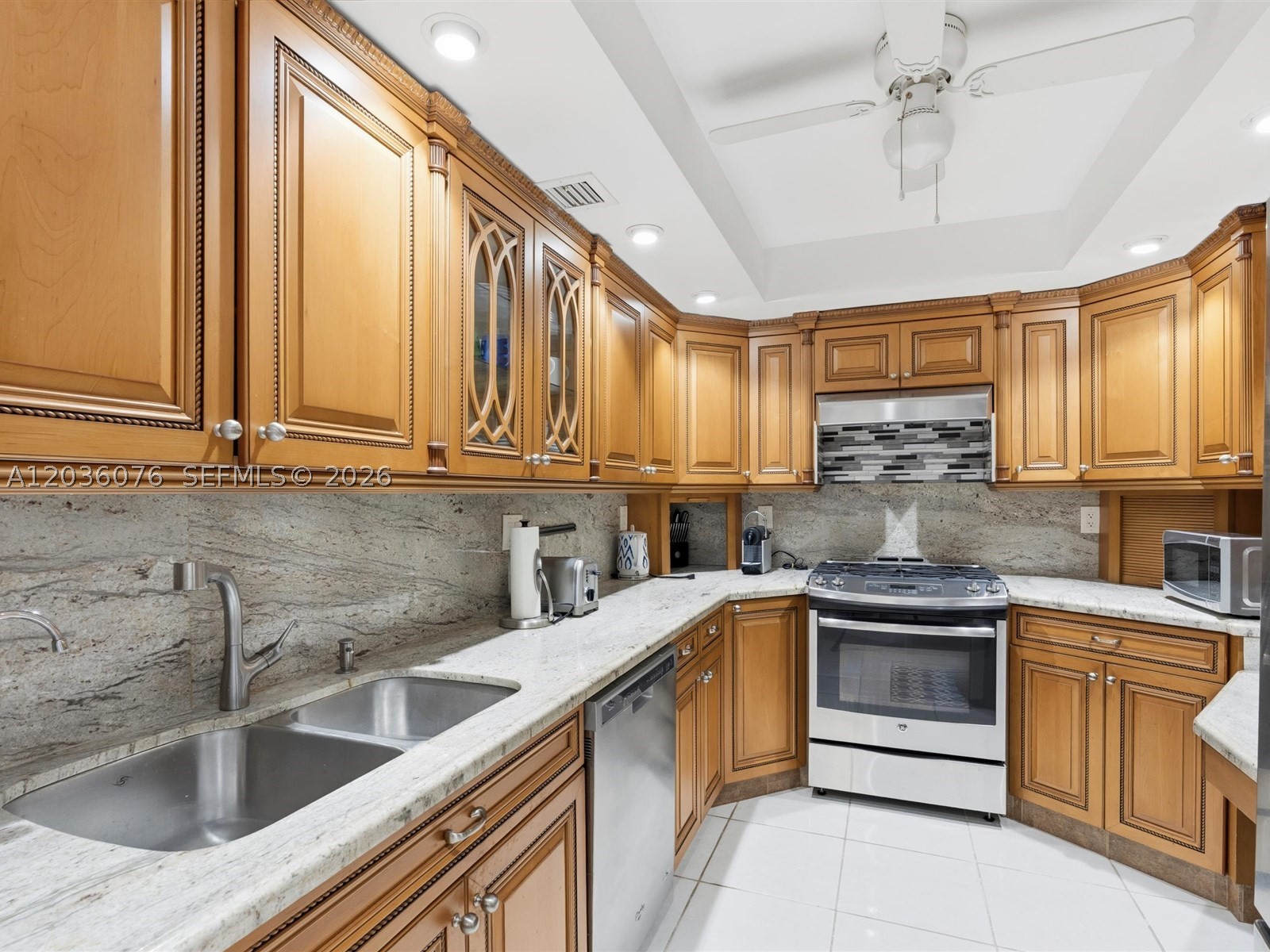 PARKER PLAZA CONDO ESTATE - Residential