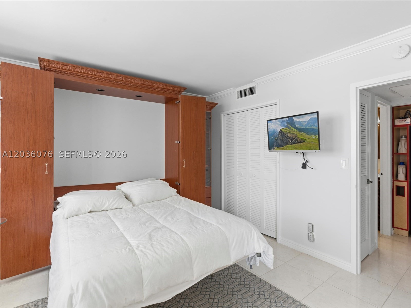 PARKER PLAZA CONDO ESTATE - Residential