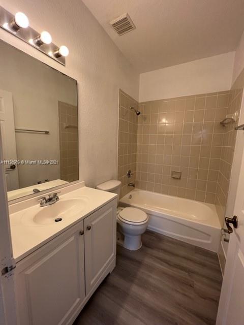 UNITED HOMES AT BELLA VIS - Residential Lease