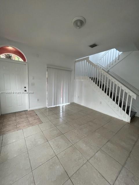 UNITED HOMES AT BELLA VIS - Residential Lease