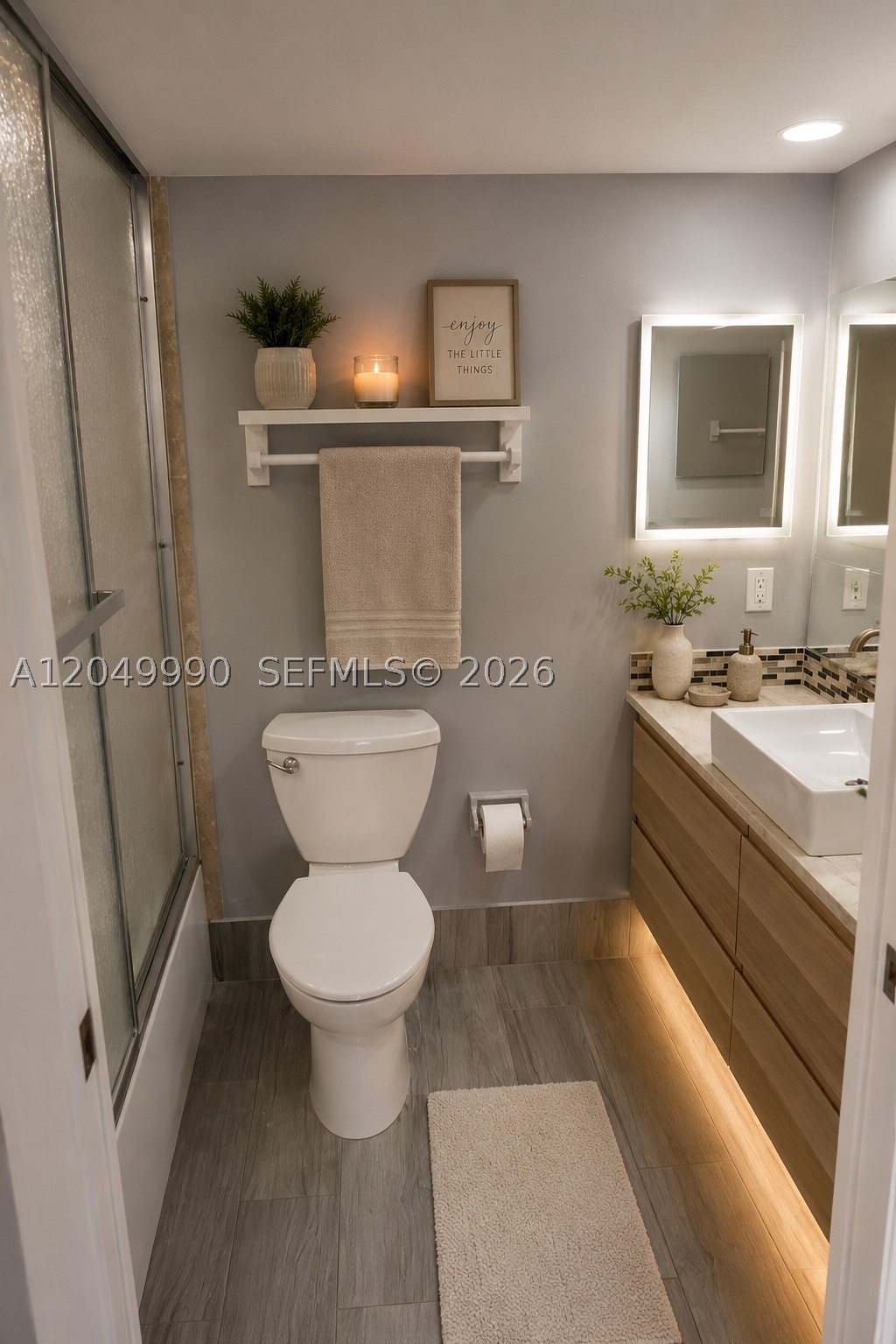 EL PRADO XIII CONDO - Residential Lease