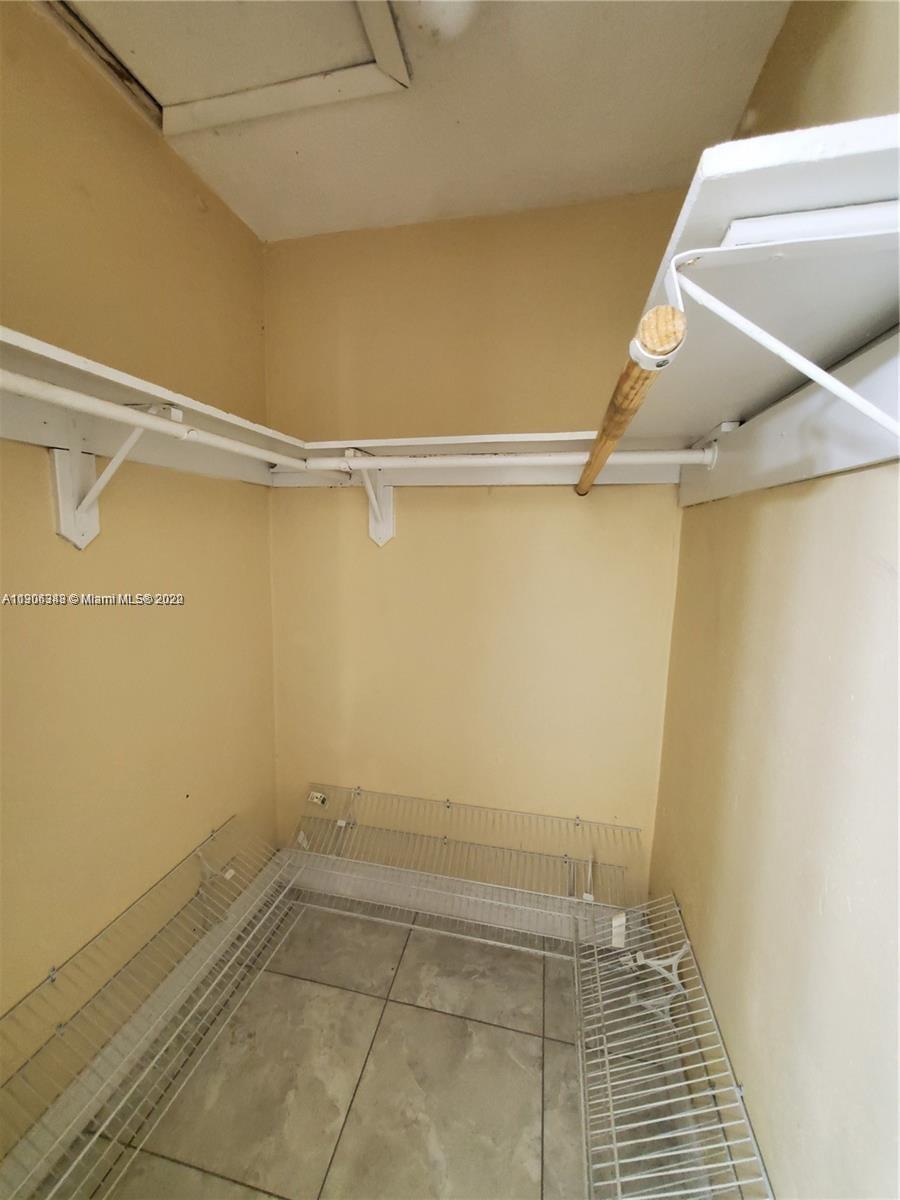 LIVINGSTONE PARK - Residential Lease