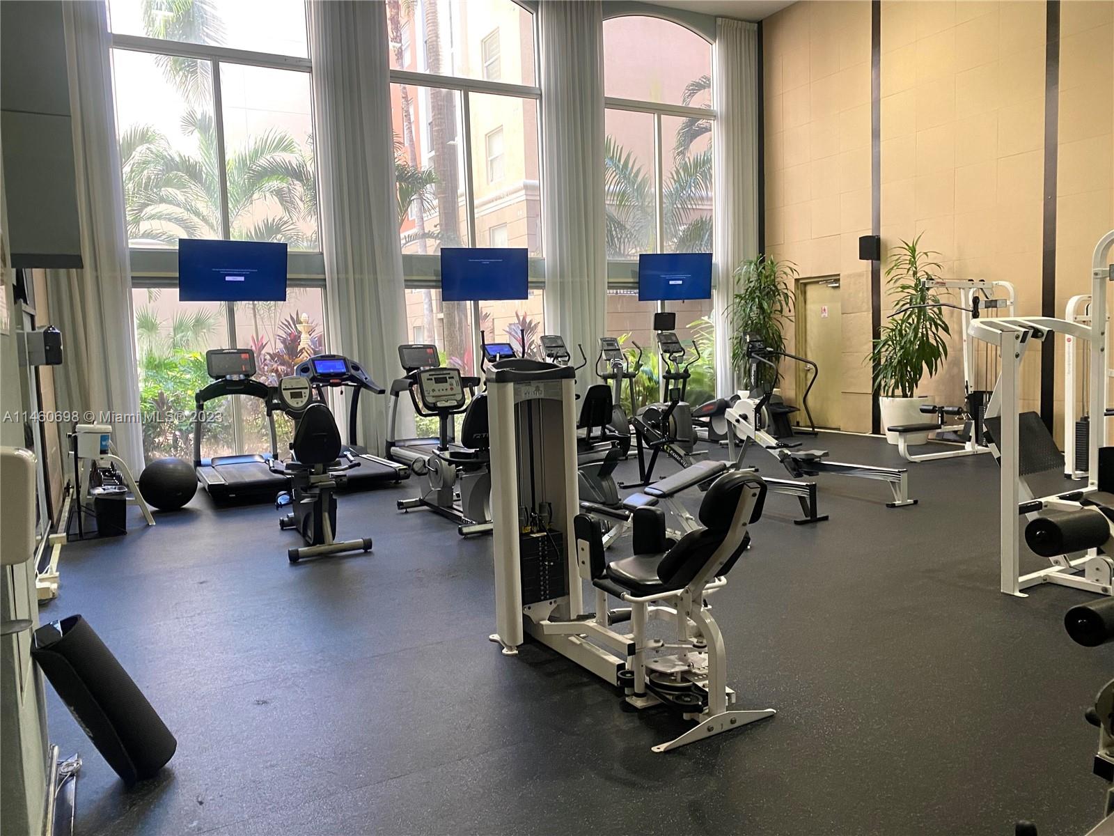 PORTO BELLAGIO CONDO - Residential Lease