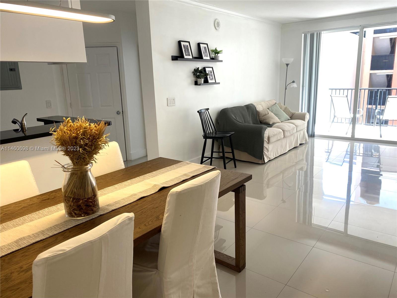PORTO BELLAGIO CONDO - Residential Lease