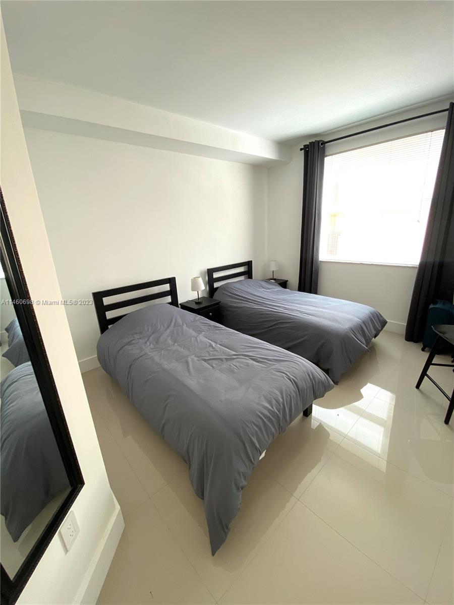 PORTO BELLAGIO CONDO - Residential Lease