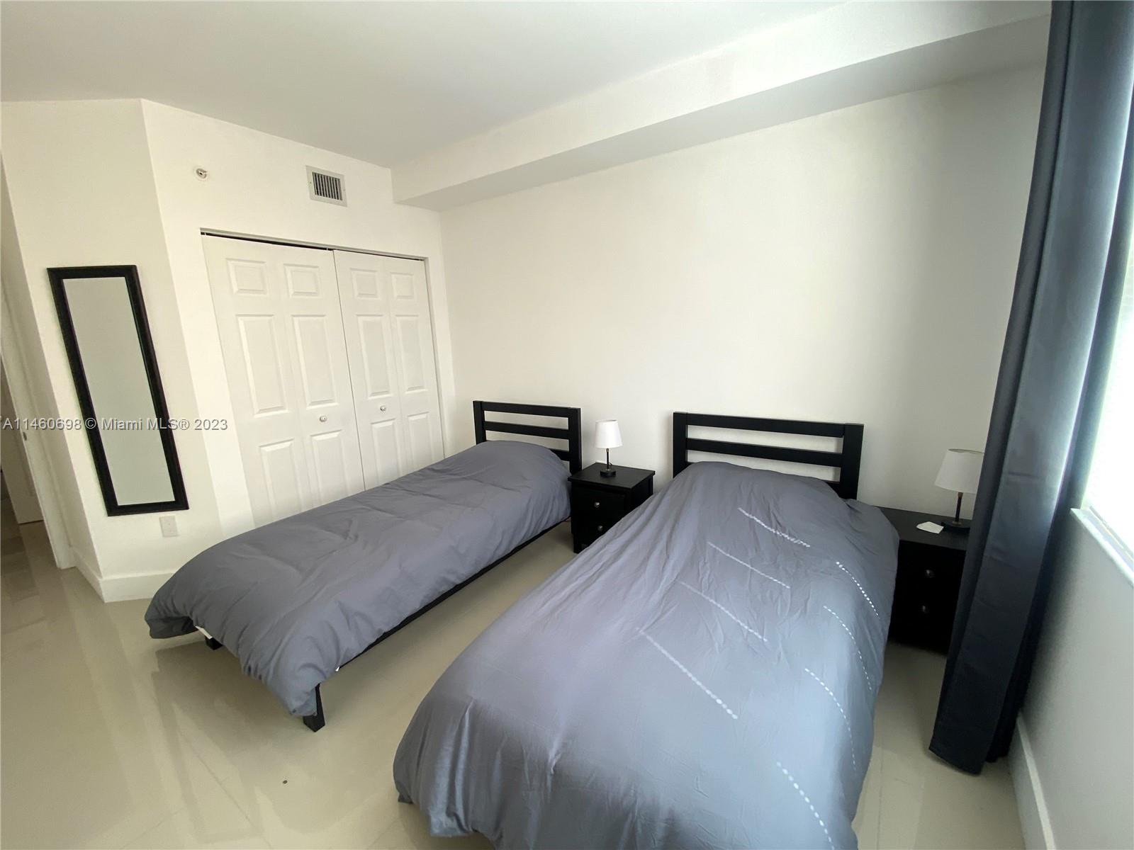 PORTO BELLAGIO CONDO - Residential Lease
