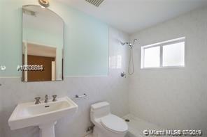 BEVERLY HILLS - Residential