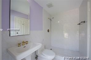 BEVERLY HILLS - Residential