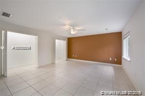 BEVERLY HILLS - Residential