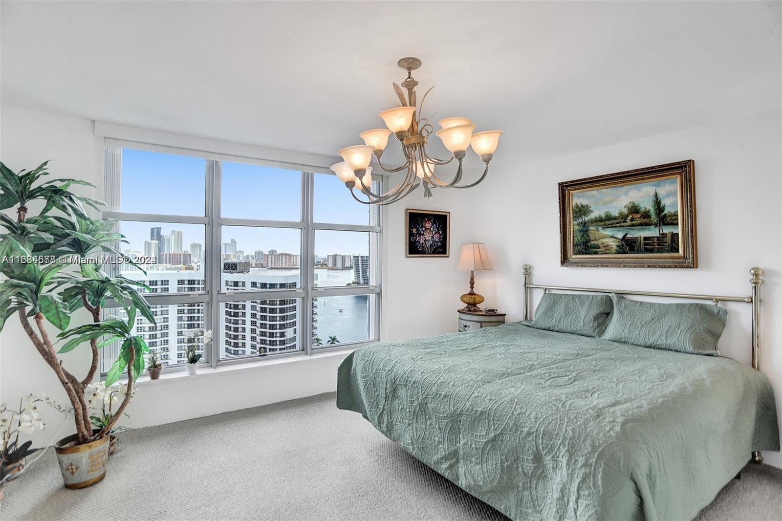 MYSTIC POINTE TOWER 400 C - Residential
