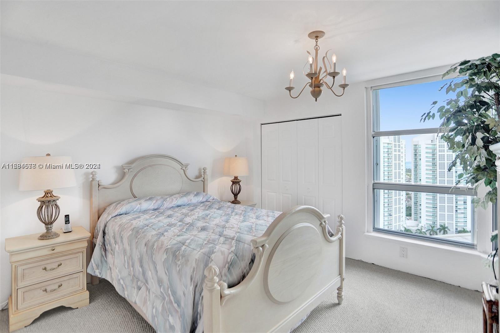 MYSTIC POINTE TOWER 400 C - Residential