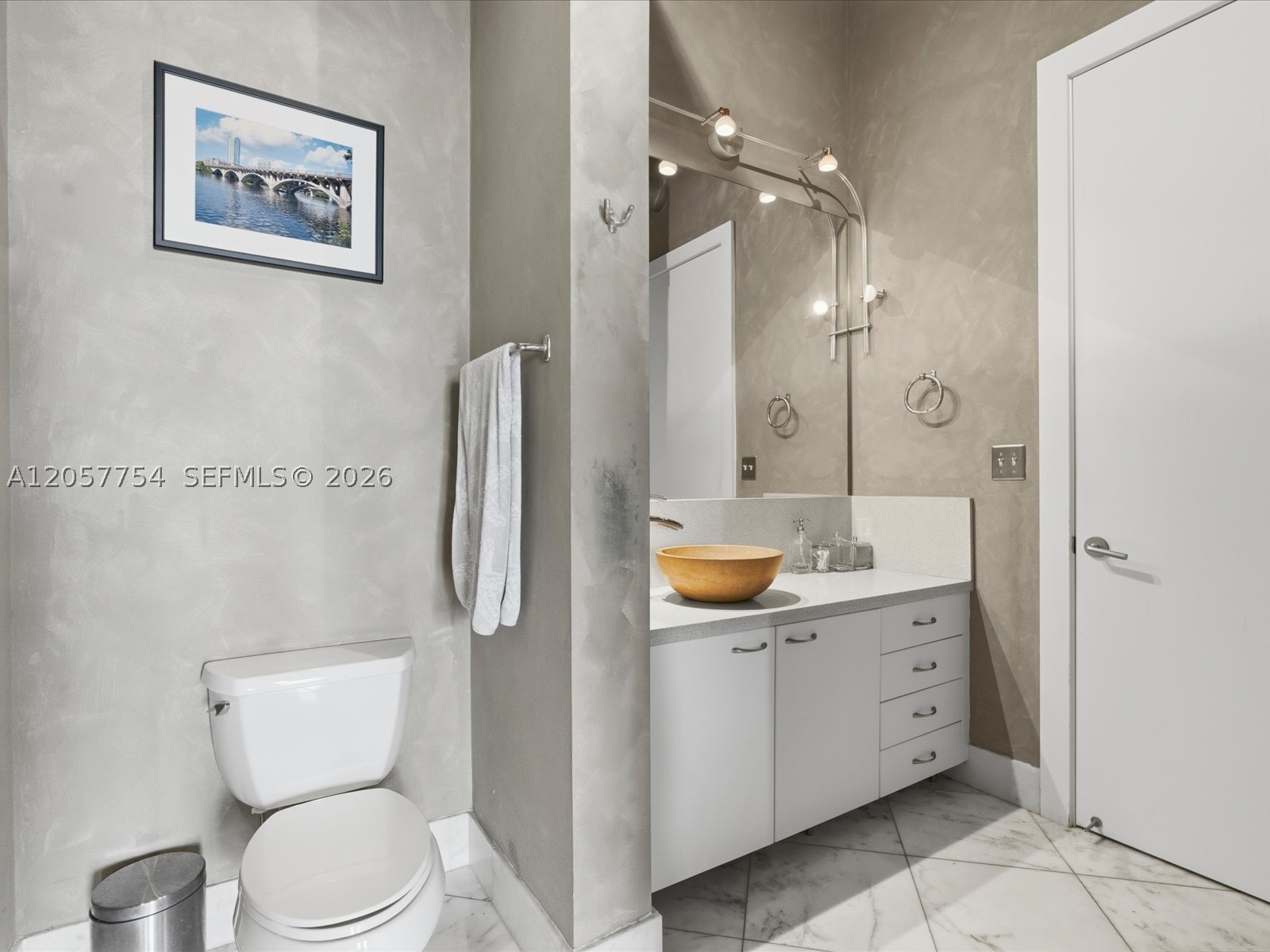 THE MILL CONDO - Residential