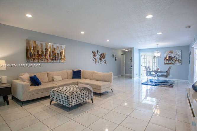 ISLA MERITA CONDOMINIUM I - Residential