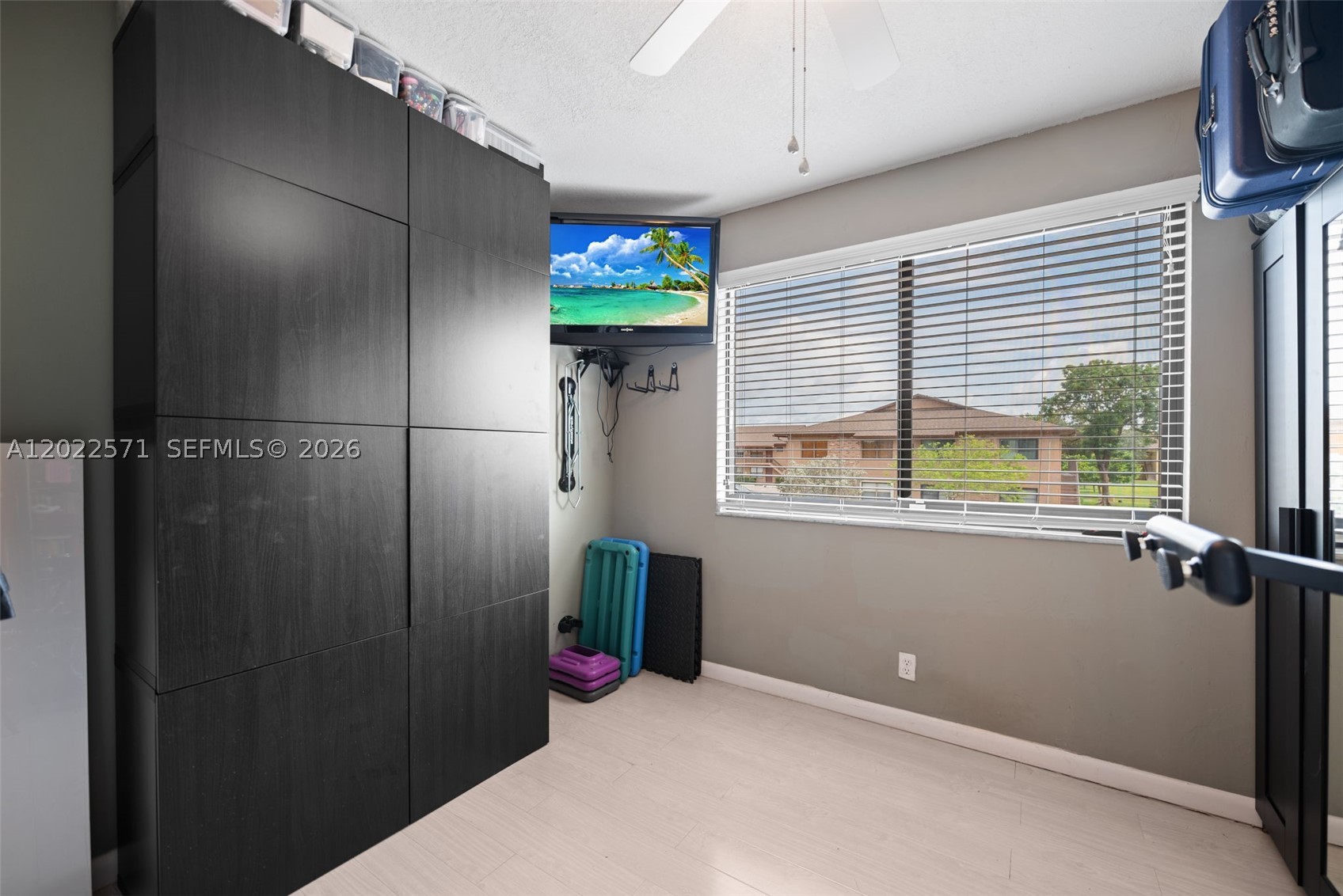 WINDING LAKE AT WELLEBY C - Residential