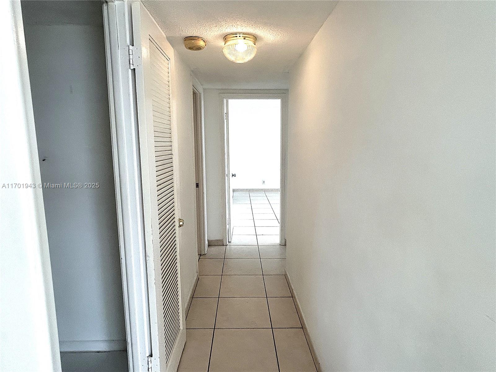 IMPERIAL TOWERS APTS COND - Residential