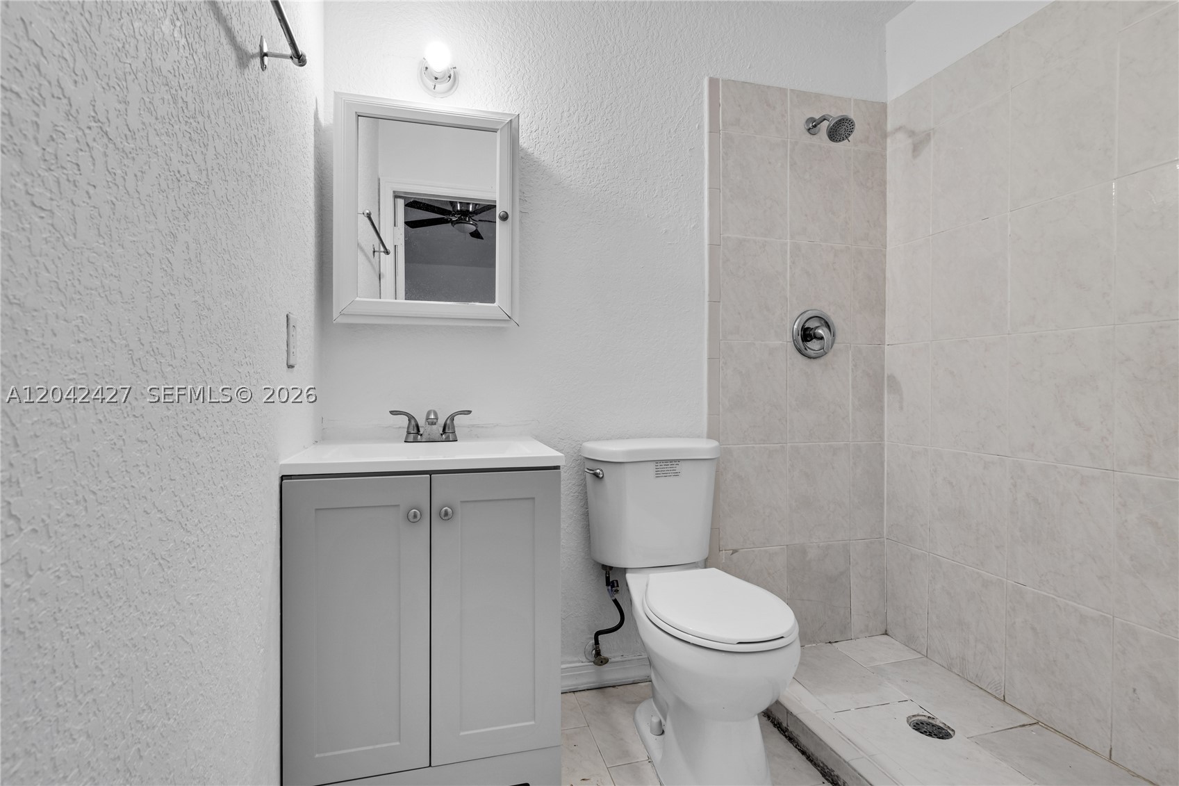 WEST LAKES GARDENS 1ST AD - Residential