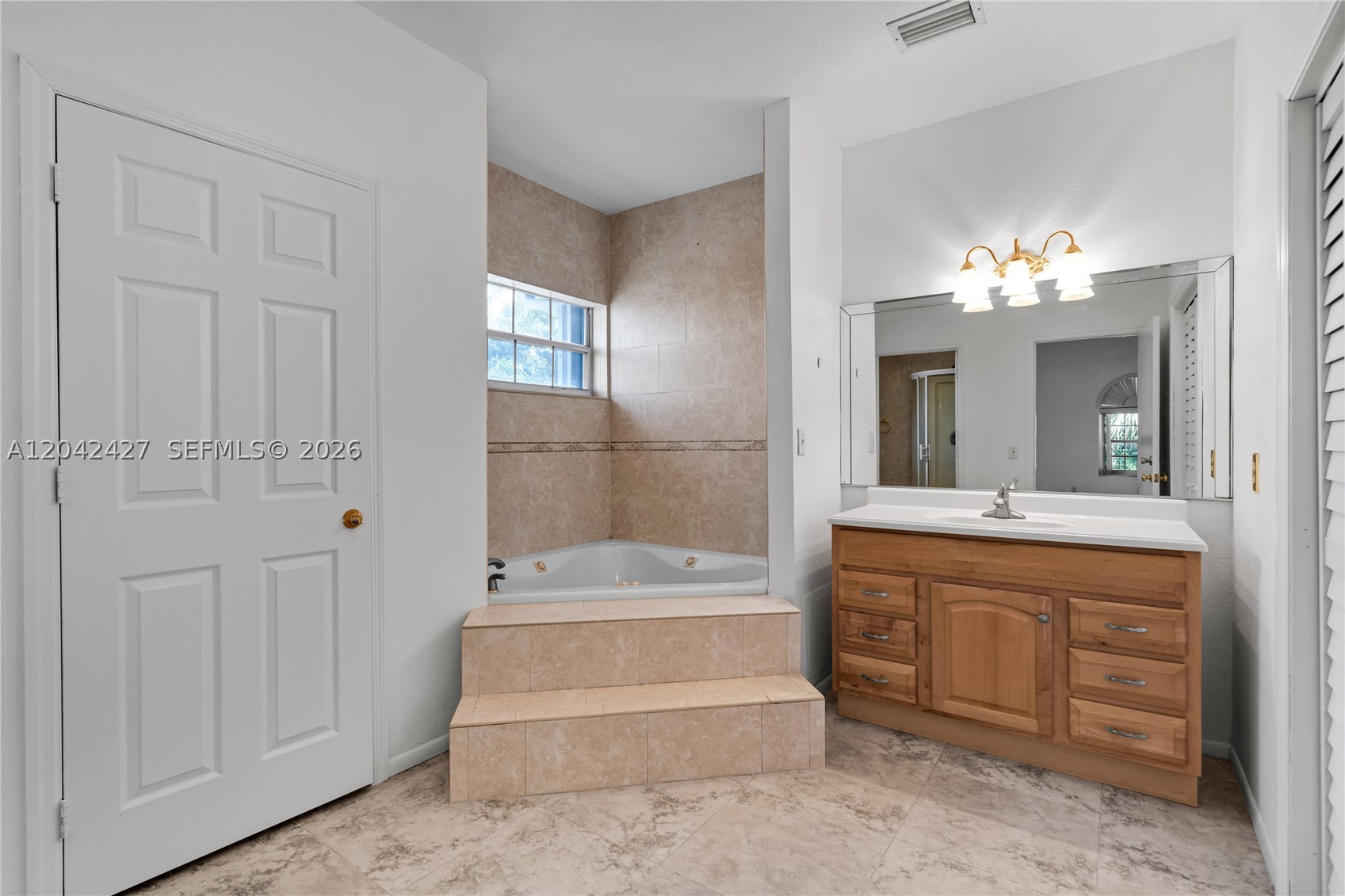 WEST LAKES GARDENS 1ST AD - Residential