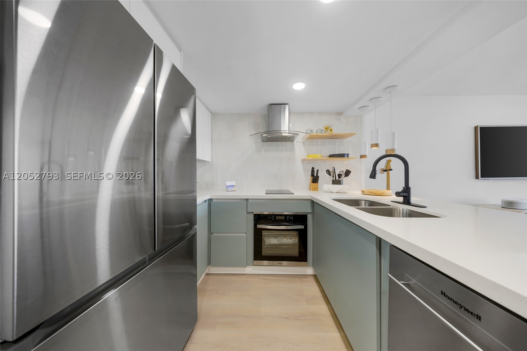 Brickell Key II Condo - Residential Lease