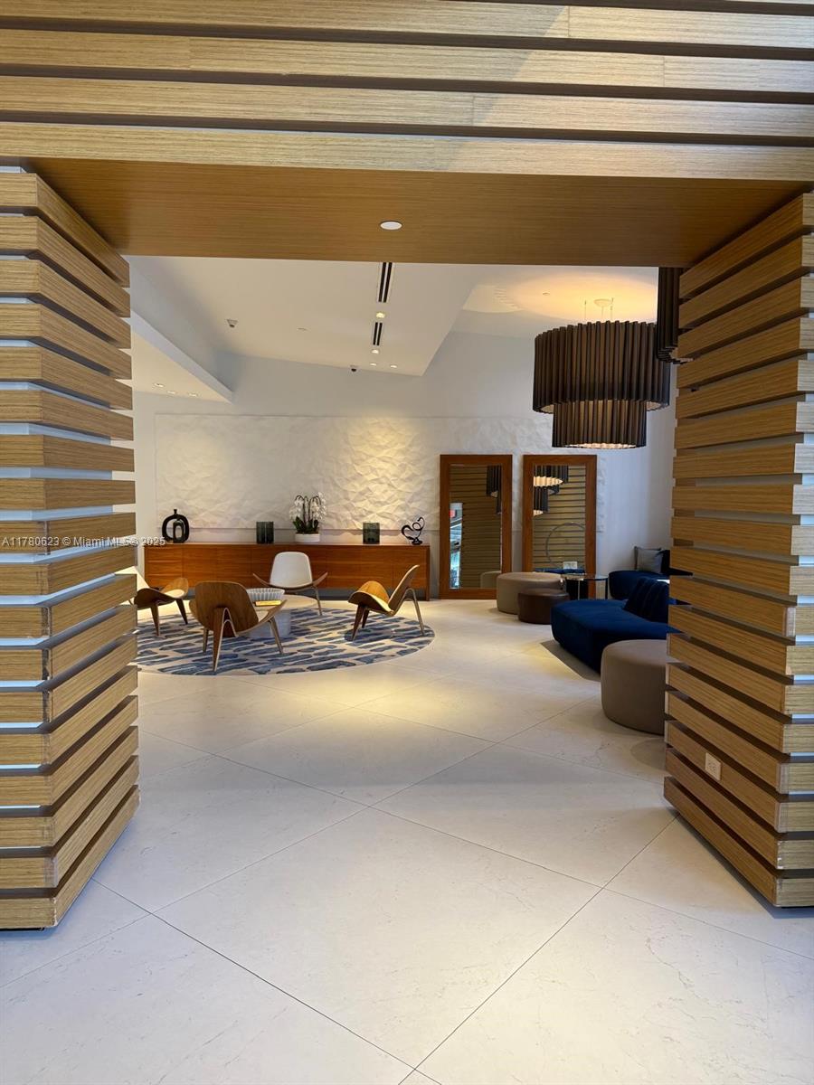 FOUR MIDTOWN MIAMI CONDO - Residential Lease