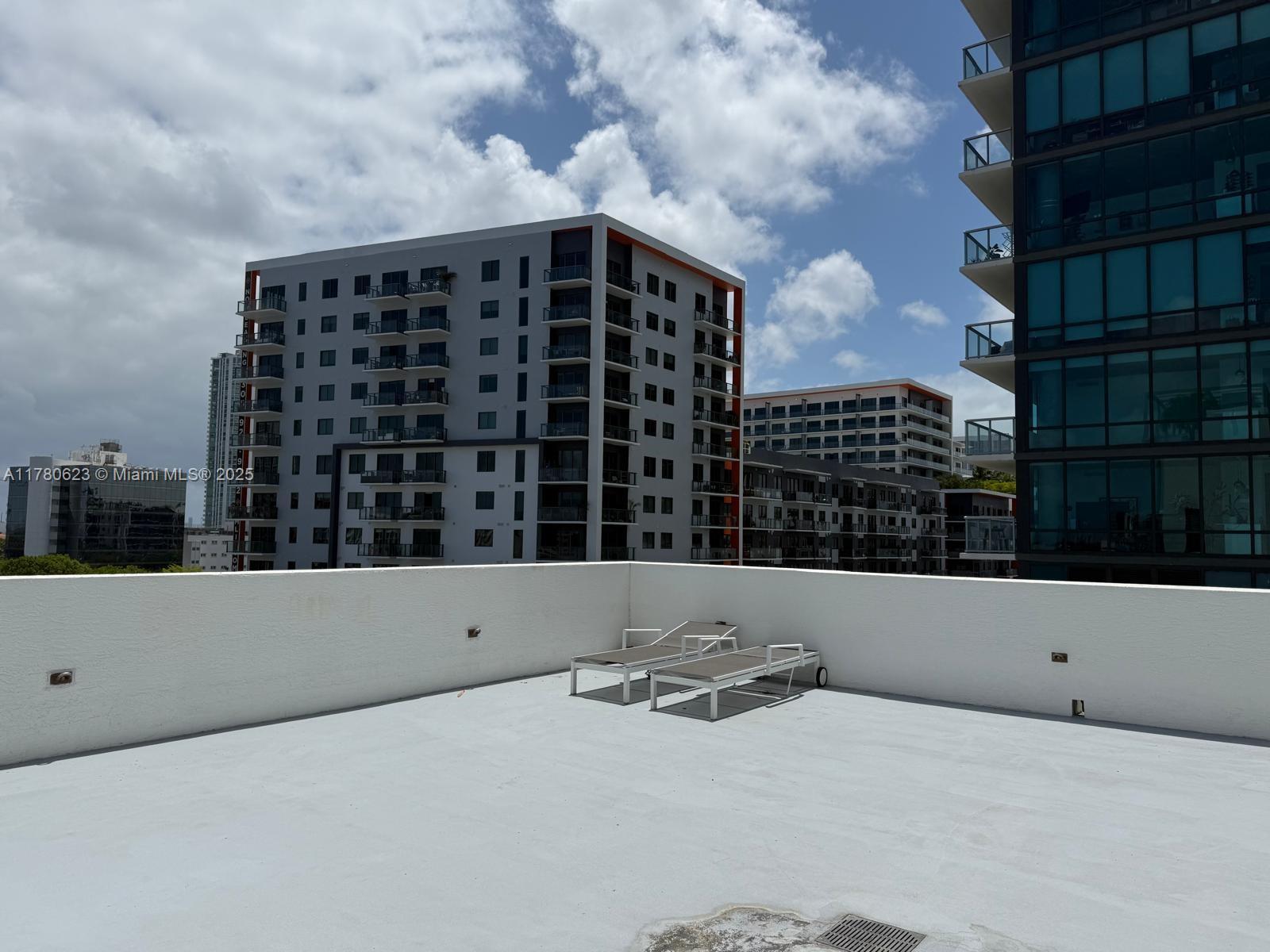 FOUR MIDTOWN MIAMI CONDO - Residential Lease