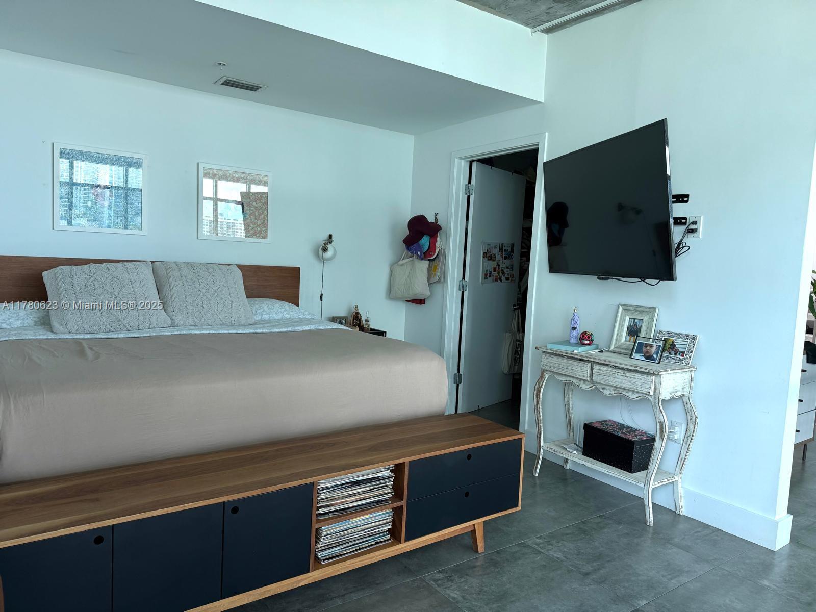 FOUR MIDTOWN MIAMI CONDO - Residential Lease
