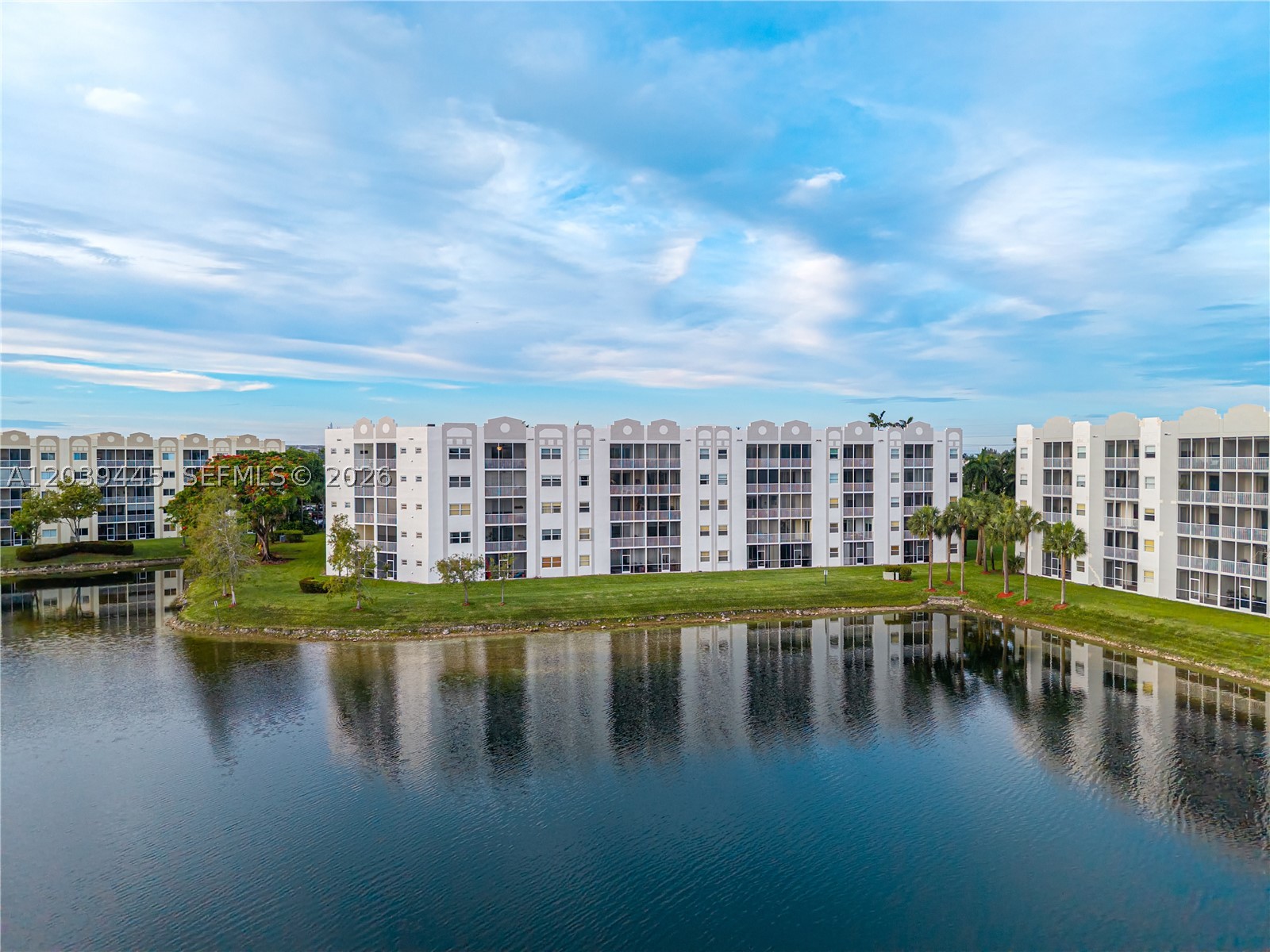 CAPTIVA CONDO B - Residential