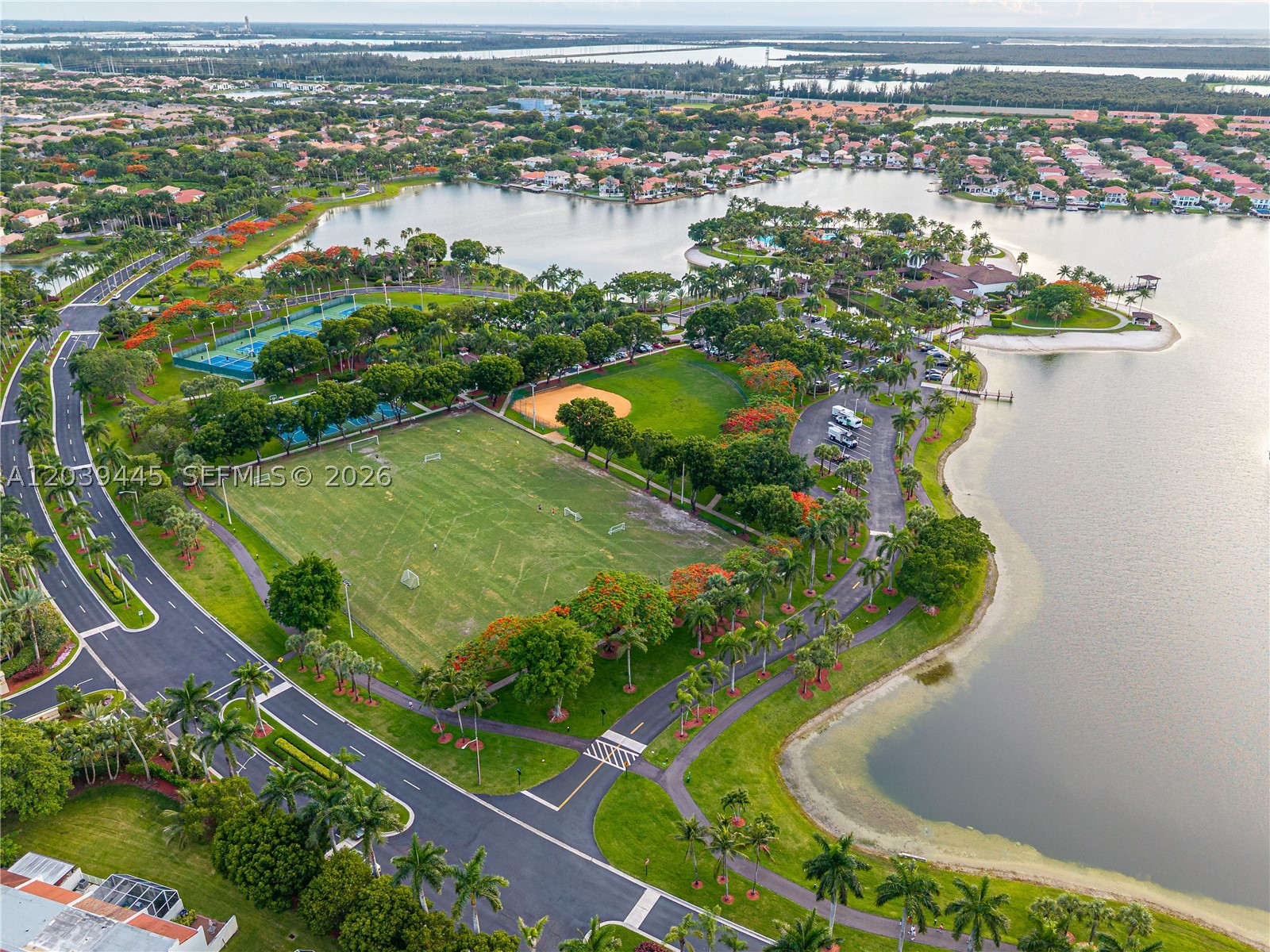 CAPTIVA CONDO B - Residential